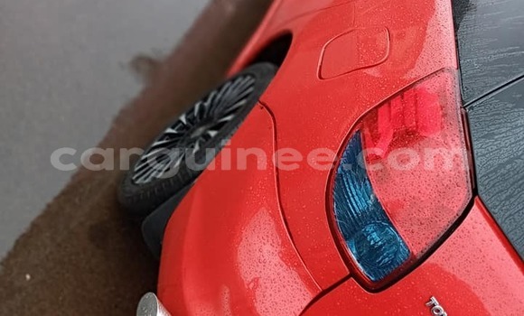 Buy Used Toyota Matrix Red Car in Conakry in Conakry Buy Used Toyota Matrix Red Car in Conakry in Conakry