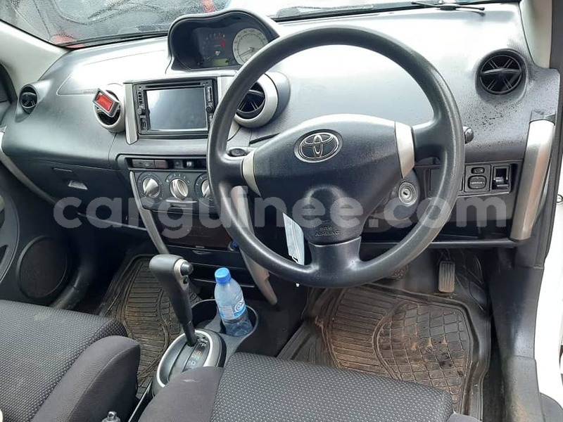Big with watermark toyota ist conakry conakry 5890