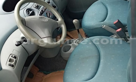 Buy Used Toyota Yaris Green Car in Conakry in Conakry Buy Used Toyota Yaris Green Car in Conakry in Conakry