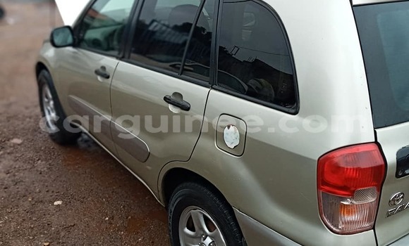 Buy Used Toyota RAV4 Silver Car in Conakry in Conakry Buy Used Toyota RAV4 Silver Car in Conakry in Conakry