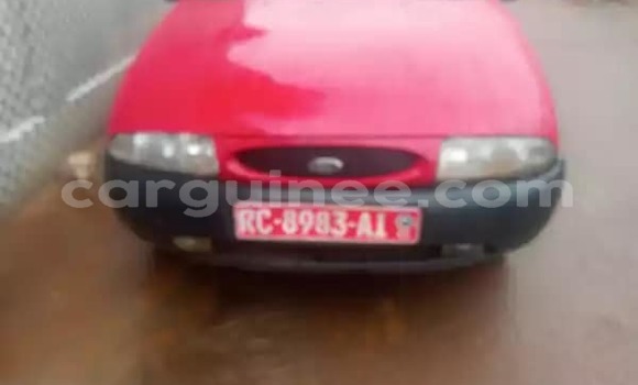 Acheter Occasion Voiture Ford Fiesta Rouge à Conakry, Conakry