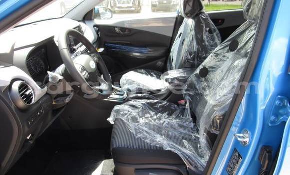 Buy Used Hyundai Kona Blue Car in Conakry in Conakry Buy Used Hyundai Kona Blue Car in Conakry in Conakry