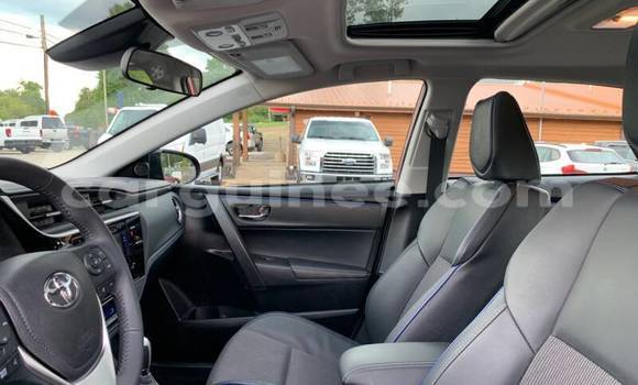 Buy Used Toyota Corolla Red Car in Conakry in Conakry Buy Used Toyota Corolla Red Car in Conakry in Conakry