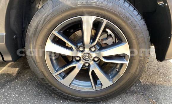 Buy Used Toyota RAV4 Beige Car in Conakry in Conakry Buy Used Toyota RAV4 Beige Car in Conakry in Conakry