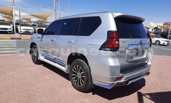 Buy Used Toyota Land Cruiser Prado Beige Car in Conakry in Conakry Buy Used Toyota Land Cruiser Prado Beige Car in Conakry in Conakry