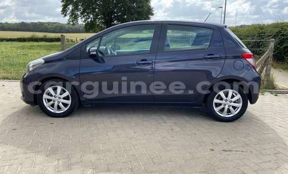 Buy Used Toyota Yaris Black Car in Conakry in Conakry Buy Used Toyota Yaris Black Car in Conakry in Conakry