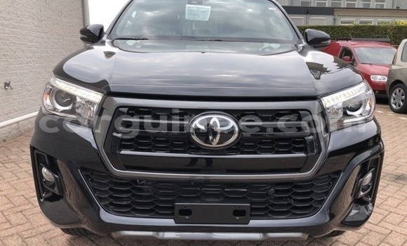 Buy Used Toyota Hilux Black Car in Conakry in Conakry Buy Used Toyota Hilux Black Car in Conakry in Conakry