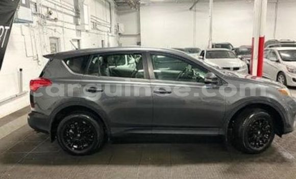 Buy Used Toyota RAV4 Other Car in Conakry in Conakry Buy Used Toyota RAV4 Other Car in Conakry in Conakry