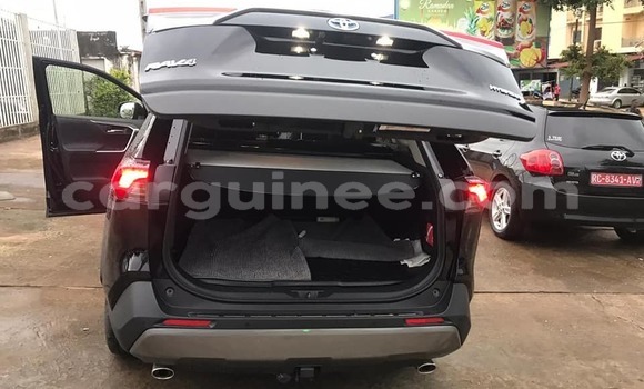 Acheter Occasion Voiture Toyota RAV4 Noir à Conakry, Conakry Acheter Occasion Voiture Toyota RAV4 Noir à Conakry, Conakry