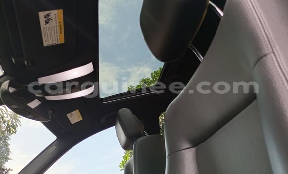 Acheter Occasion Voiture Mercedes-Benz E–Class Gris à Conakry, Conakry Acheter Occasion Voiture Mercedes-Benz E–Class Gris à Conakry, Conakry