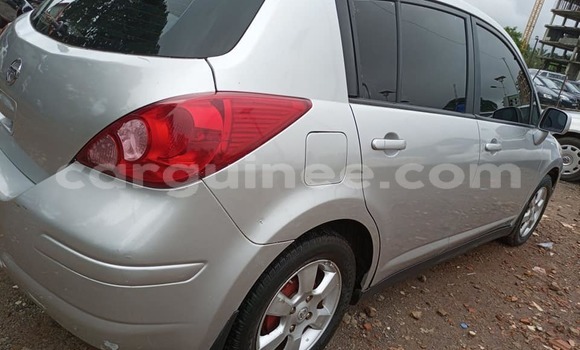 Acheter Occasion Voiture Nissan Versa Gris à Conakry, Conakry Acheter Occasion Voiture Nissan Versa Gris à Conakry, Conakry