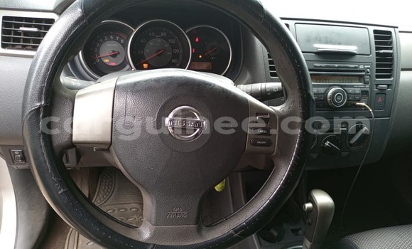 Acheter Occasion Voiture Nissan Versa Gris à Conakry, Conakry Acheter Occasion Voiture Nissan Versa Gris à Conakry, Conakry