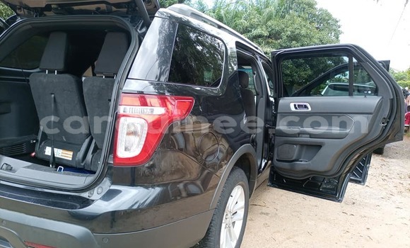 Acheter Occasion Voiture Ford Explorer Noir à Conakry, Conakry Acheter Occasion Voiture Ford Explorer Noir à Conakry, Conakry