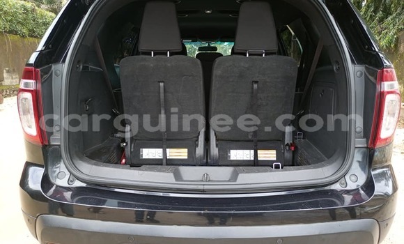 Acheter Occasion Voiture Ford Explorer Noir à Conakry, Conakry Acheter Occasion Voiture Ford Explorer Noir à Conakry, Conakry