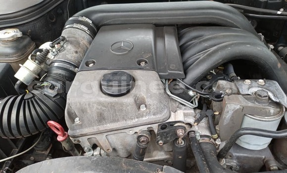 Acheter Occasion Voiture Mercedes-Benz C–Class Bleu à Conakry, Conakry Acheter Occasion Voiture Mercedes-Benz C–Class Bleu à Conakry, Conakry