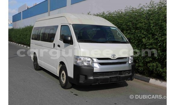Buy Import Toyota Hiace White Car in Import - Dubai in Conakry Buy Import Toyota Hiace White Car in Import - Dubai in Conakry