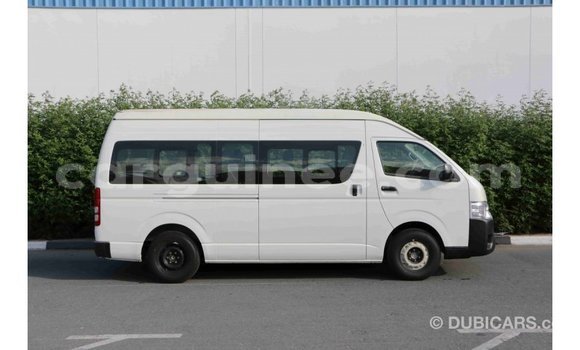 Buy Import Toyota Hiace White Car in Import - Dubai in Conakry Buy Import Toyota Hiace White Car in Import - Dubai in Conakry