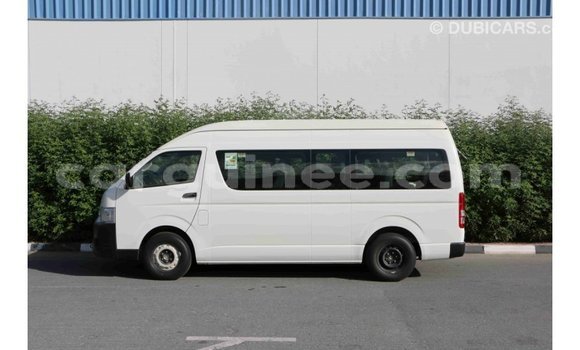 Buy Import Toyota Hiace White Car in Import - Dubai in Conakry Buy Import Toyota Hiace White Car in Import - Dubai in Conakry
