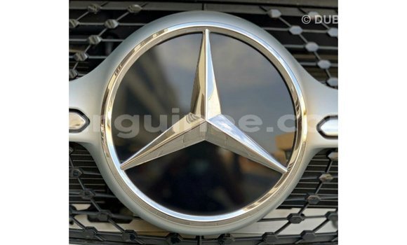 Buy Import Mercedes-Benz GLC White Car in Import - Dubai in Conakry Buy Import Mercedes-Benz GLC White Car in Import - Dubai in Conakry
