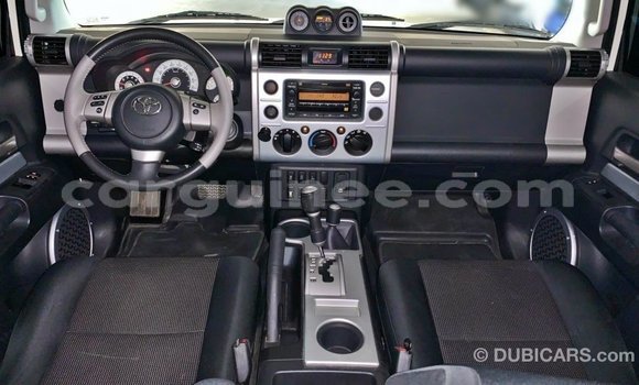 Buy Import Toyota FJ Cruiser White Car in Import - Dubai in Conakry Buy Import Toyota FJ Cruiser White Car in Import - Dubai in Conakry