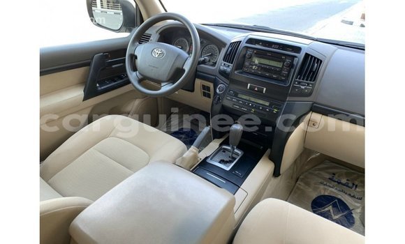 Buy Import Toyota Land Cruiser Other Car in Import - Dubai in Conakry Buy Import Toyota Land Cruiser Other Car in Import - Dubai in Conakry