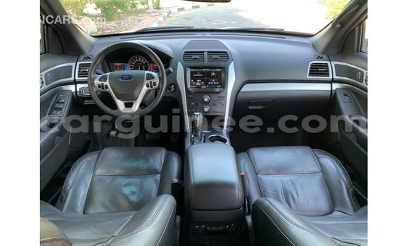 Buy Import Ford Explorer White Car in Import - Dubai in Conakry Buy Import Ford Explorer White Car in Import - Dubai in Conakry
