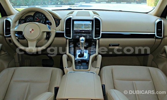 Buy Import Porsche Cayenne Brown Car in Import - Dubai in Conakry Buy Import Porsche Cayenne Brown Car in Import - Dubai in Conakry