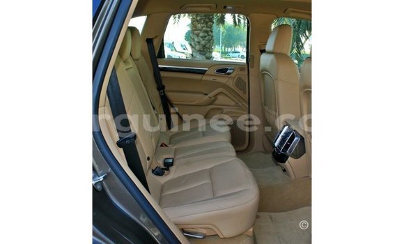 Buy Import Porsche Cayenne Brown Car in Import - Dubai in Conakry Buy Import Porsche Cayenne Brown Car in Import - Dubai in Conakry