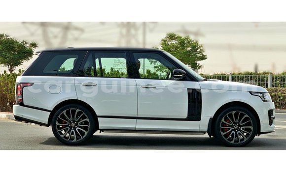 Buy Import Land Rover Range Rover White Car in Import - Dubai in Conakry Buy Import Land Rover Range Rover White Car in Import - Dubai in Conakry