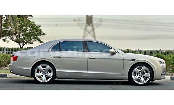Buy Import Bentley Flying Spur Other Car in Import - Dubai in Conakry Buy Import Bentley Flying Spur Other Car in Import - Dubai in Conakry