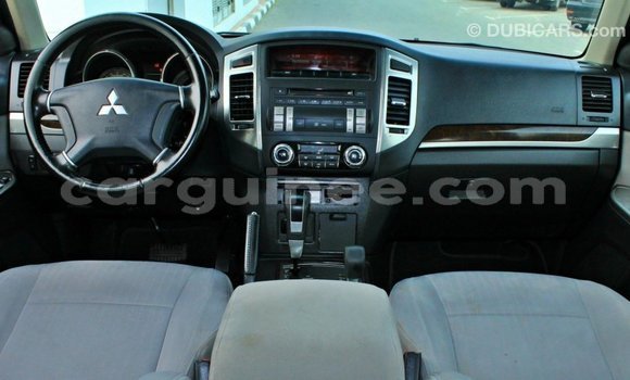 Buy Import Mitsubishi Pajero Brown Car in Import - Dubai in Conakry Buy Import Mitsubishi Pajero Brown Car in Import - Dubai in Conakry
