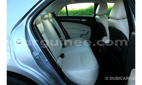 Buy Import Chrysler 300 Other Car in Import - Dubai in Conakry Buy Import Chrysler 300 Other Car in Import - Dubai in Conakry