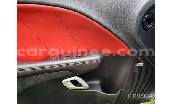 Buy Import Dodge Challenger White Car in Import - Dubai in Conakry Buy Import Dodge Challenger White Car in Import - Dubai in Conakry