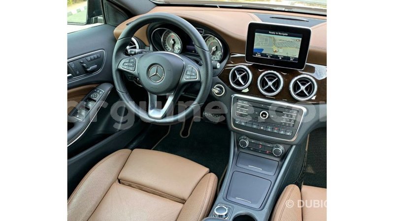 Big with watermark mercedes benz 250 conakry import dubai 5997