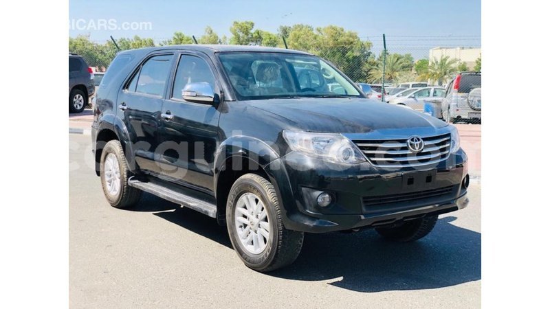 Big with watermark toyota fortuner conakry import dubai 6004