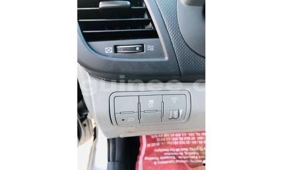 Acheter Import Voiture Hyundai Accent Autre à Import - Dubai, Conakry Acheter Import Voiture Hyundai Accent Autre à Import - Dubai, Conakry