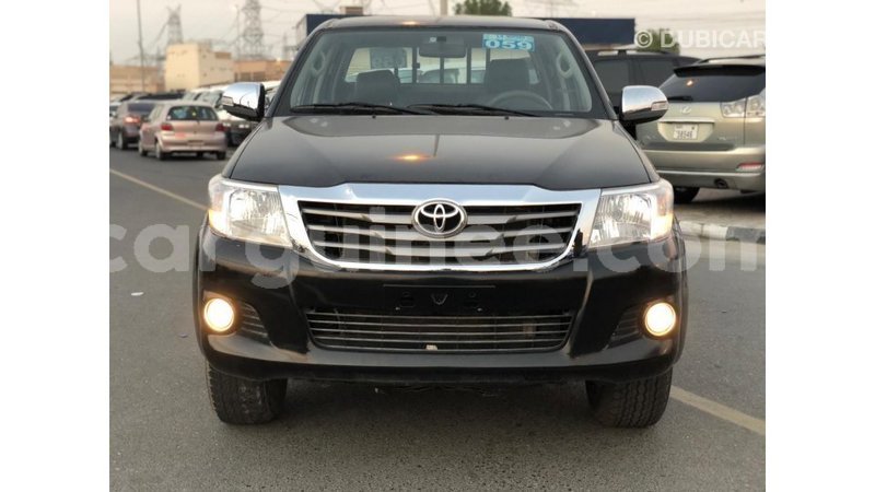 Big with watermark toyota hilux conakry import dubai 6008