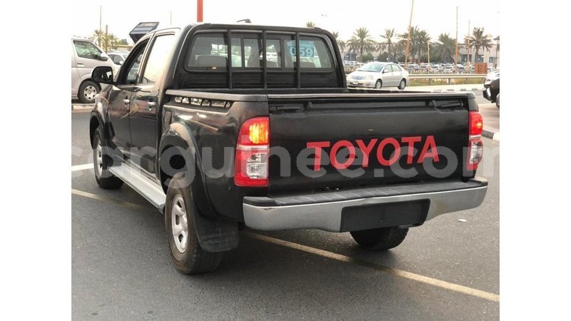 Big with watermark toyota hilux conakry import dubai 6008