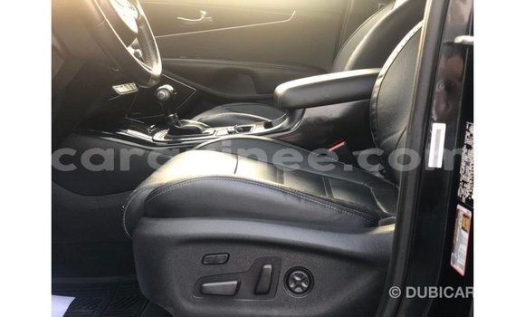Acheter Import Voiture Kia Sorento Noir à Import - Dubai, Conakry Acheter Import Voiture Kia Sorento Noir à Import - Dubai, Conakry