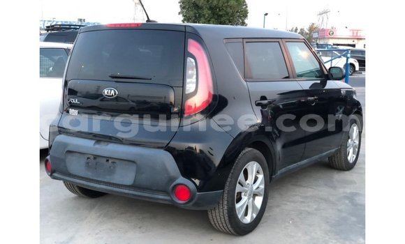Acheter Import Voiture Kia Soul Noir à Import - Dubai, Conakry Acheter Import Voiture Kia Soul Noir à Import - Dubai, Conakry