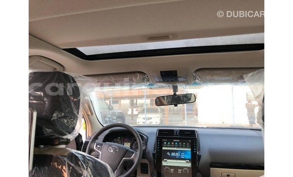 Acheter Import Voiture Toyota Prado Noir à Import - Dubai, Conakry Acheter Import Voiture Toyota Prado Noir à Import - Dubai, Conakry