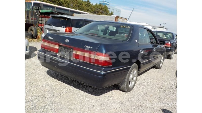 Big with watermark toyota crown conakry import dubai 6030