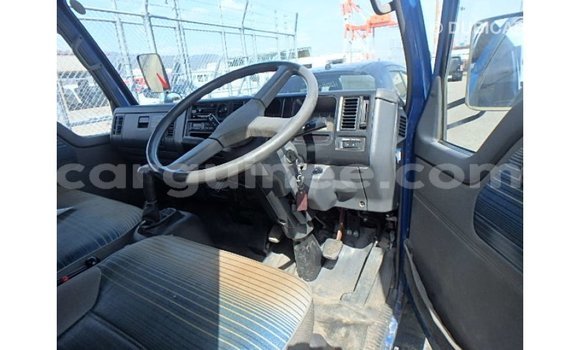 Acheter Import Voiture Mazda 2 Bleu à Import - Dubai, Conakry Acheter Import Voiture Mazda 2 Bleu à Import - Dubai, Conakry