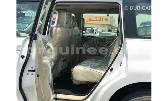 Acheter Import Voiture Nissan Patrol Blanc à Import - Dubai, Conakry Acheter Import Voiture Nissan Patrol Blanc à Import - Dubai, Conakry