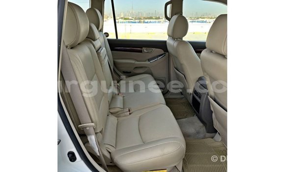 Buy Import Toyota Prado White Car in Import - Dubai in Conakry Buy Import Toyota Prado White Car in Import - Dubai in Conakry