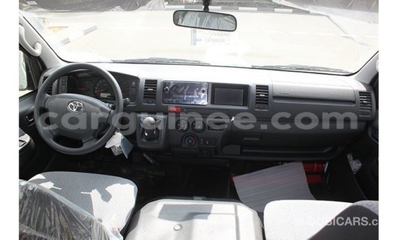 Buy Import Toyota Hiace White Car in Import - Dubai in Conakry Buy Import Toyota Hiace White Car in Import - Dubai in Conakry