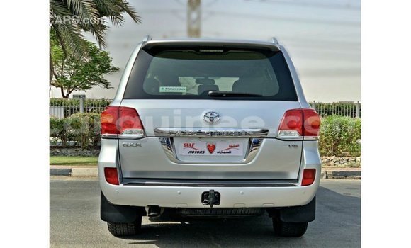 Buy Import Toyota Land Cruiser Other Car in Import - Dubai in Conakry Buy Import Toyota Land Cruiser Other Car in Import - Dubai in Conakry