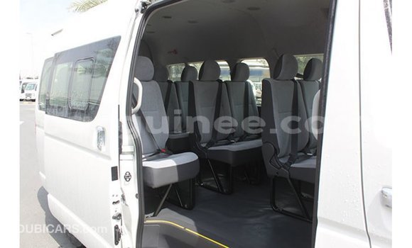 Buy Import Toyota Hiace White Car in Import - Dubai in Conakry Buy Import Toyota Hiace White Car in Import - Dubai in Conakry