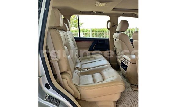 Buy Import Toyota Land Cruiser Other Car in Import - Dubai in Conakry Buy Import Toyota Land Cruiser Other Car in Import - Dubai in Conakry