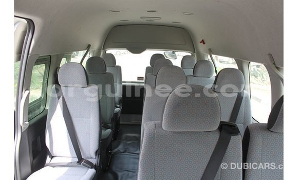 Buy Import Toyota Hiace White Car in Import - Dubai in Conakry Buy Import Toyota Hiace White Car in Import - Dubai in Conakry